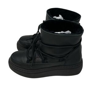 Intentionally Blank Black Leather Lace-Up Ankle Boots Shearling